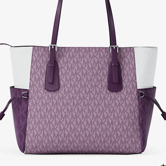 MICHAEL KORS Voyager Large Color-Block Signature Logo Shoulder Tote
Dark Purple - Picture 3 of 16